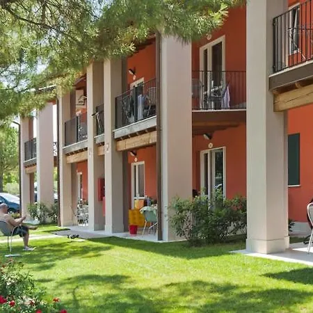 The Garda Village Tatil parkı 4*
