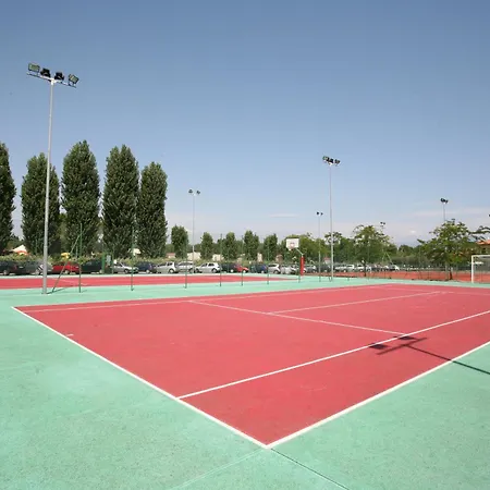 Holiday park The Garda Village 4*